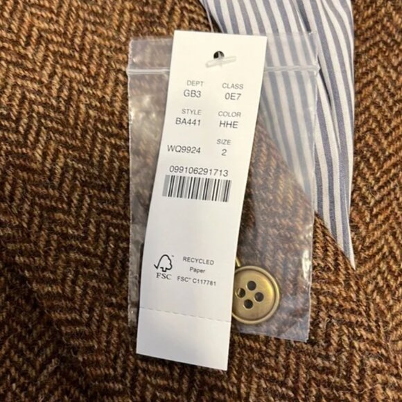 New! J.Crew Bristol Blazer in Hazelnut English Wool Herringbone Size 2 - Picture 6 of 9